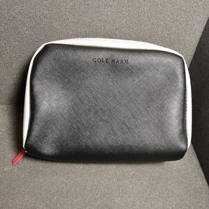 COLE HAAN AMERICAN AIRLINES ZERO GRAND Amenity Kit Cosmetic Travel Holder Zip se